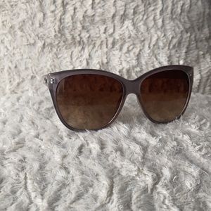Light purple Quay sunglasses